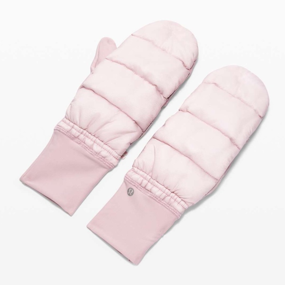 Lululemon Pinnacle Warmth Mittens Porcelain Pink